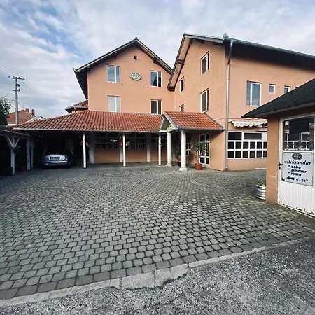 Konak Aleksandar * Mladenovac